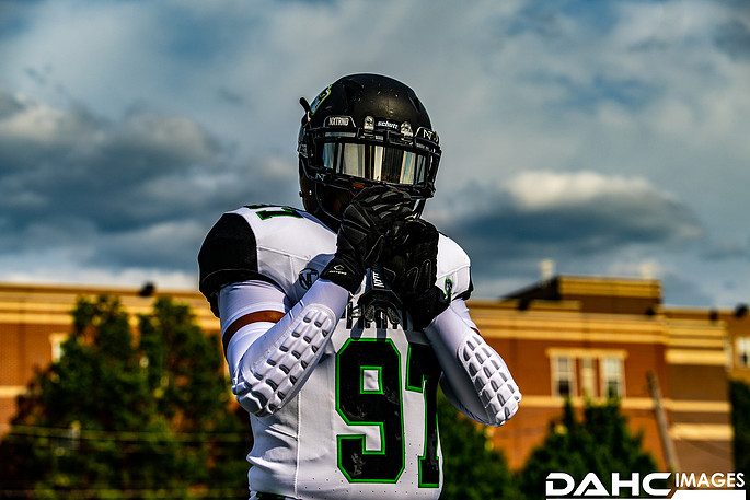 Phantomz number 91 ready for kickoff